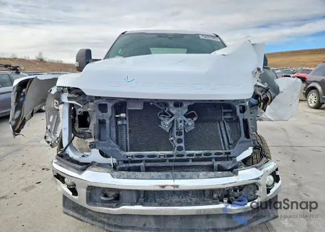 2024 Ford F250 Super Duty z USA, uszkodzony, nr VIN 1FT7W2BNXREC86585